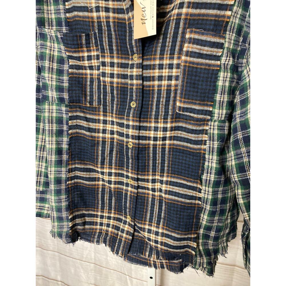 Brand New New In Women's Size Large Blue Green Plaid Button Down Shirt Top - Picture 3 of 8